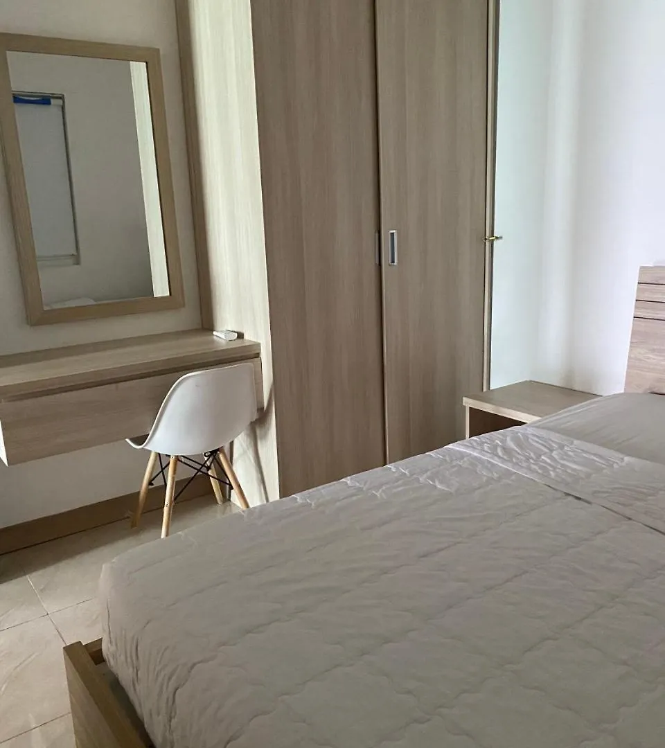 Beach Apartment Нячанг